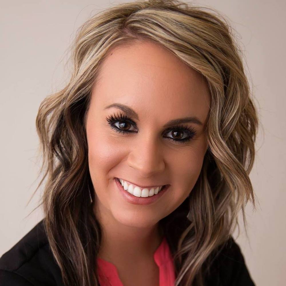 Meet your Posher, Kendra